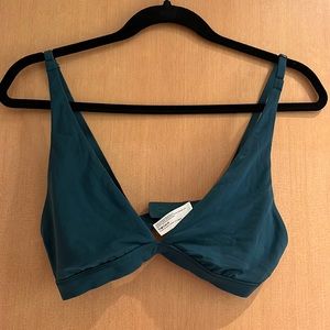 Lululemon Wundermost Ultra-Soft Nulu Triangle Bralette A-D Cups